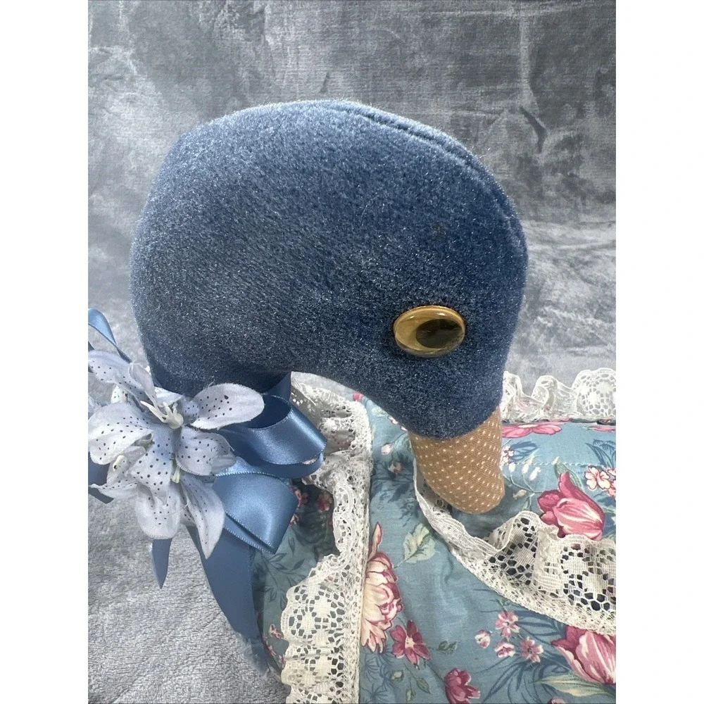 Vintage Country Goose Figurine Farmhouse Decor Stuffed Cottage‎ Blue Floral Lace